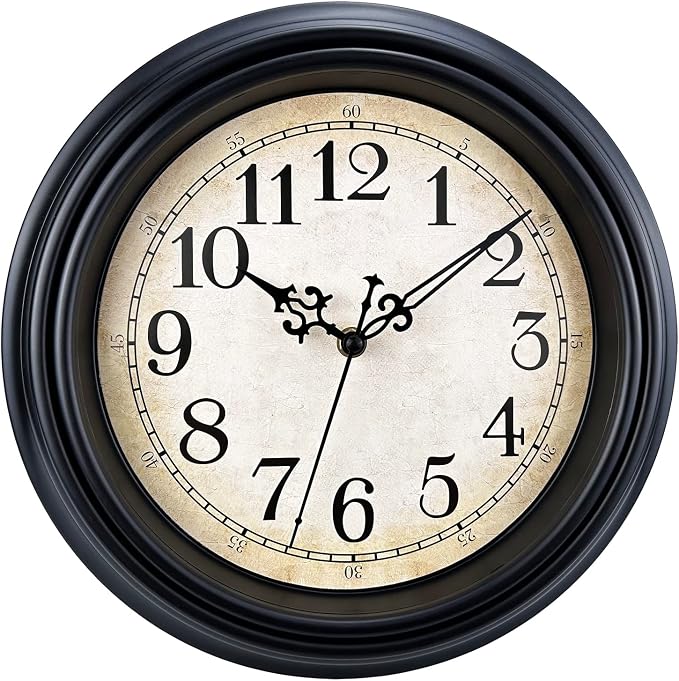 Plumeet Small Retro Wall Clock by Plumeet